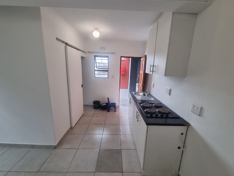 Bachelor Apartment for Rent in Malibu Village, Blue Downs - Photo 9