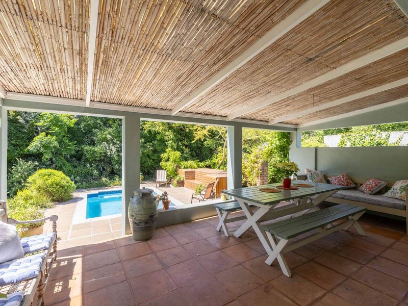 A versatile character-filled home in a lovely pocket of Kenilworth - Photo 7