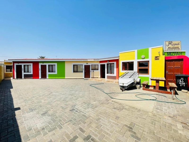 Furnished Guesthouse for sale in Walvisbay, Narraville - Photo 2