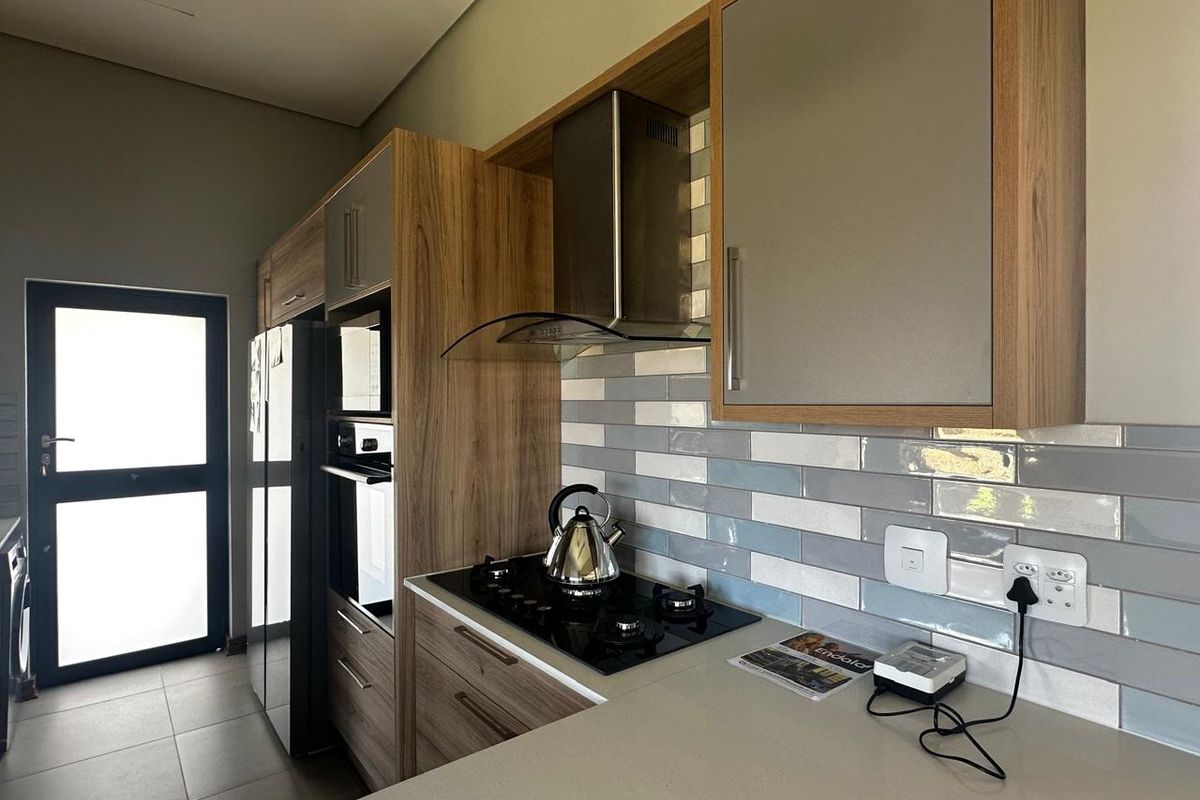 Modern Townhouse in Wild Olive Retirement Village - Photo 2