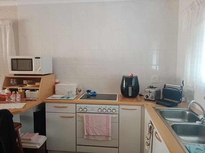 Spacious, Secure and Perfectly Located! - Photo 6
