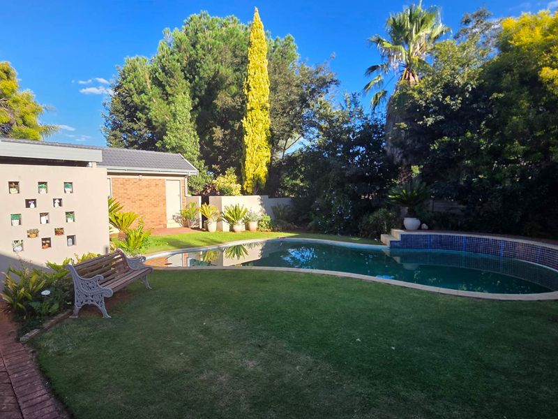 A Property with Exceptional Investment Potential and Versatile Living Options - Photo 1