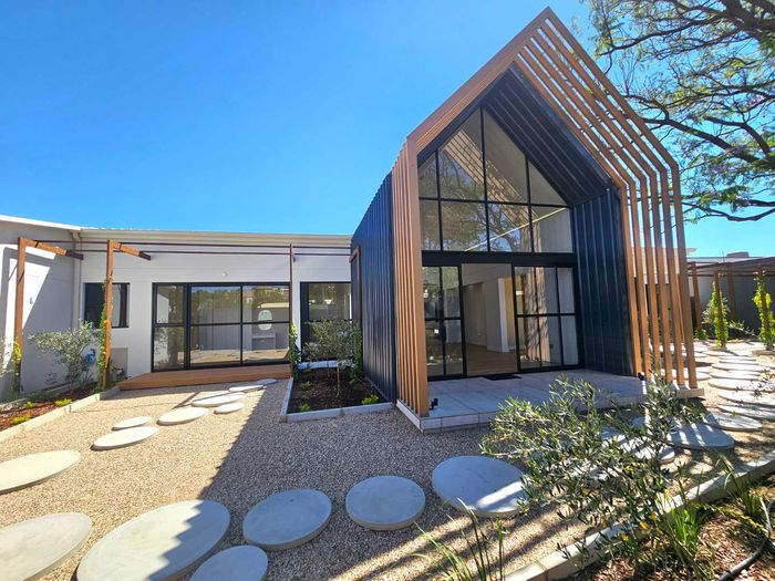 Property #2431616, House Sold in Klein Windhoek