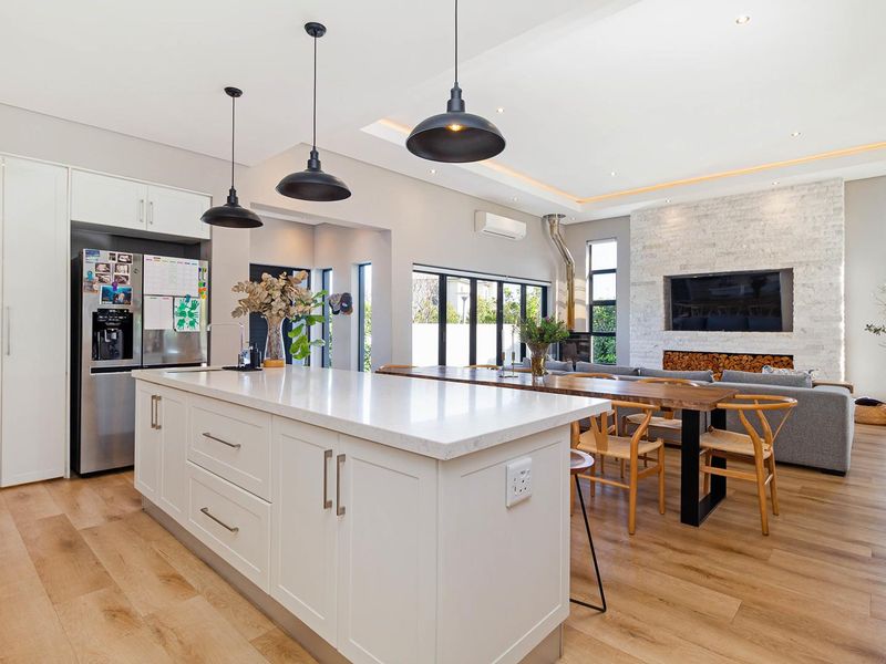 A Rare Gem in Sagewood Security Estate - Photo 5