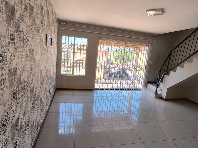 3 Bedroomed double storey cluster for sale. - Photo 3