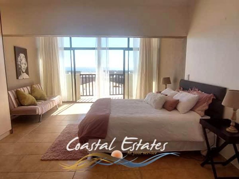 Charming Double-Storey Apartment at Dolphin Beach - Photo 6