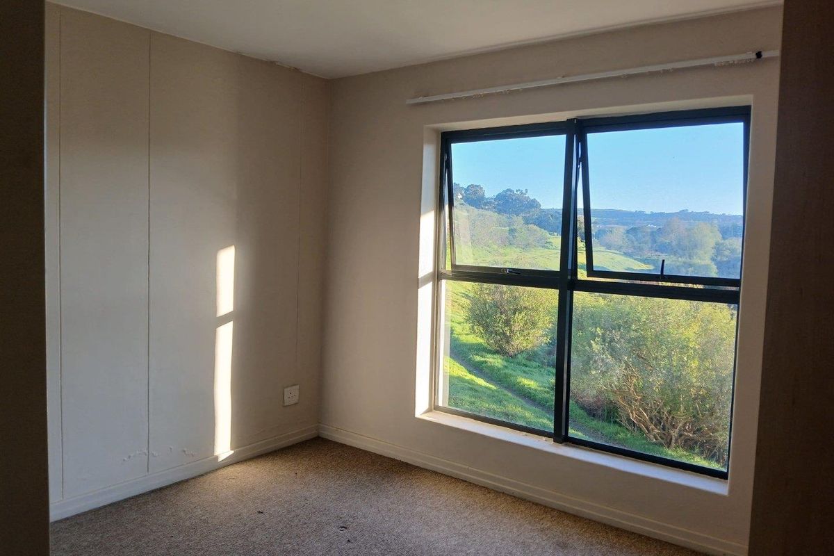 2 Bedroom apartment for rent in Tygerfalls - Photo 3
