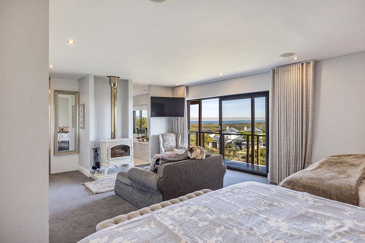 180 Degree Sea Views - Photo 4