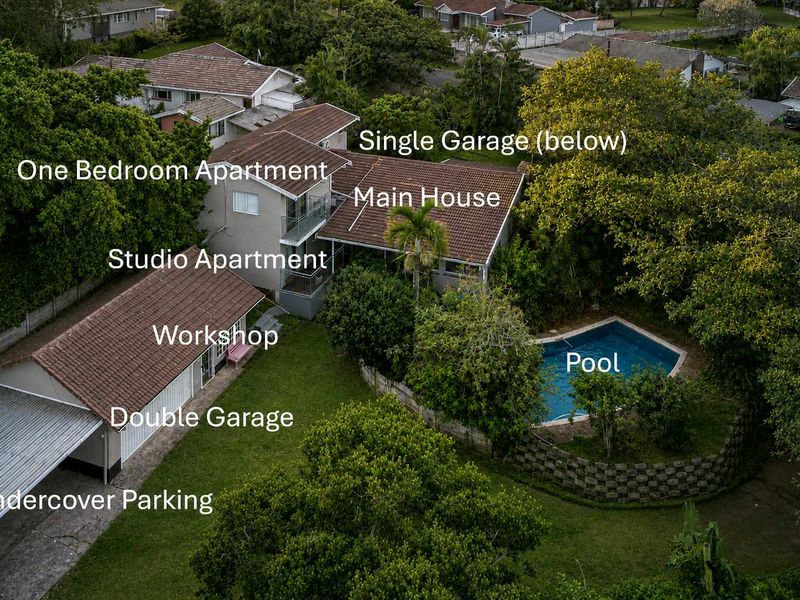 Spacious Family Home with Two Income-Generating Apartments - Photo 2