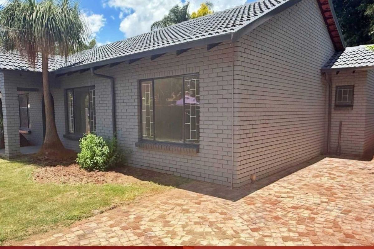 House for sale - Photo 2