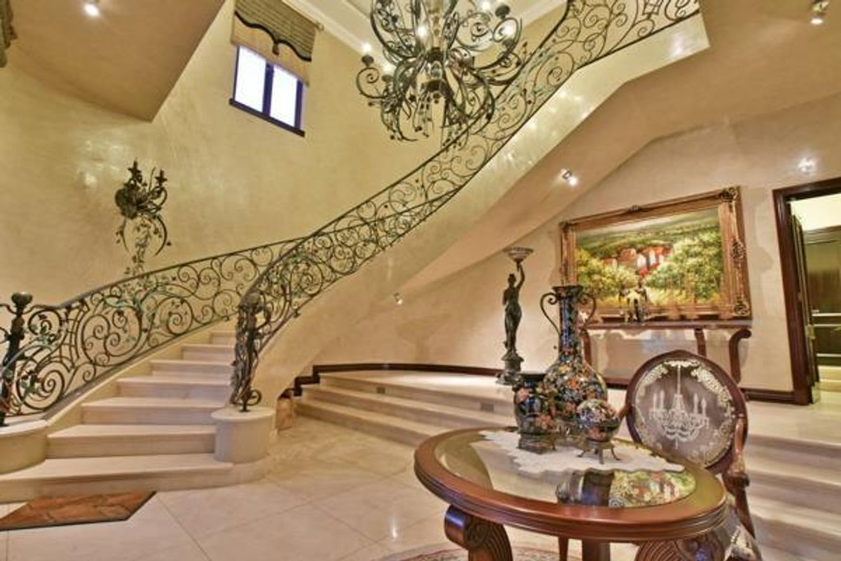 Discover Meyersdal's Gem: Where Luxury Meets Serenity! - Photo 4