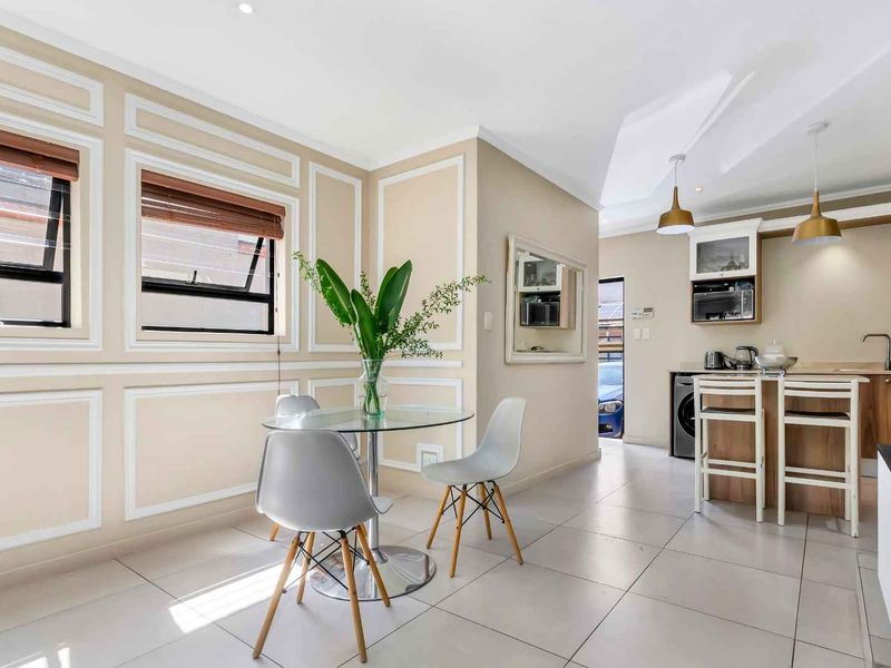2 BEDROOM MODERN TOWNHOUSE FOR SALE IN BRYANSTON - Photo 6
