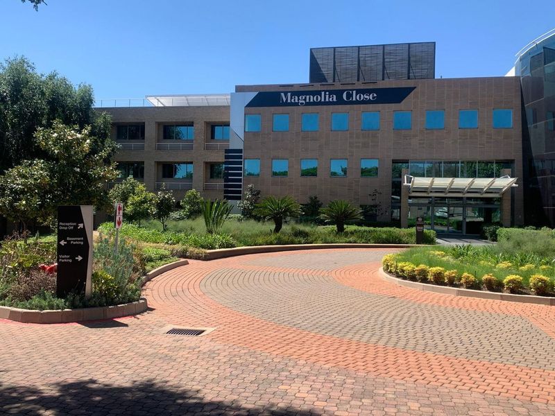 1 195m2 Woodmead Office To Let - Photo 2