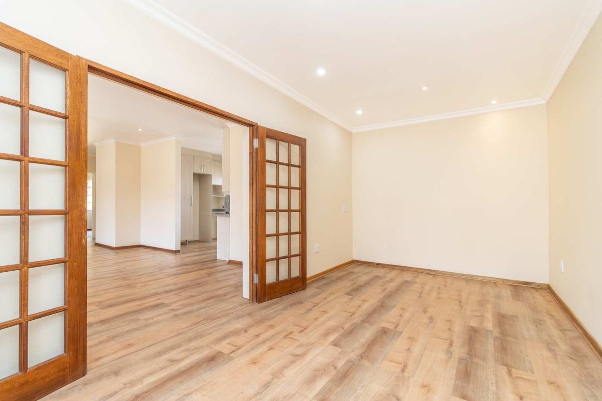 Stunning Townhouse in sought-after Retirement Village - Photo 4