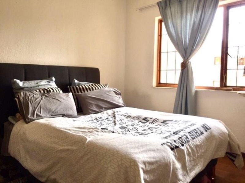 1 bedroom Apartment in MORNINGSIDE - Photo 6