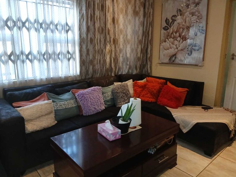 Endless Possibilities: Customize Your Dream Space! - Photo 8