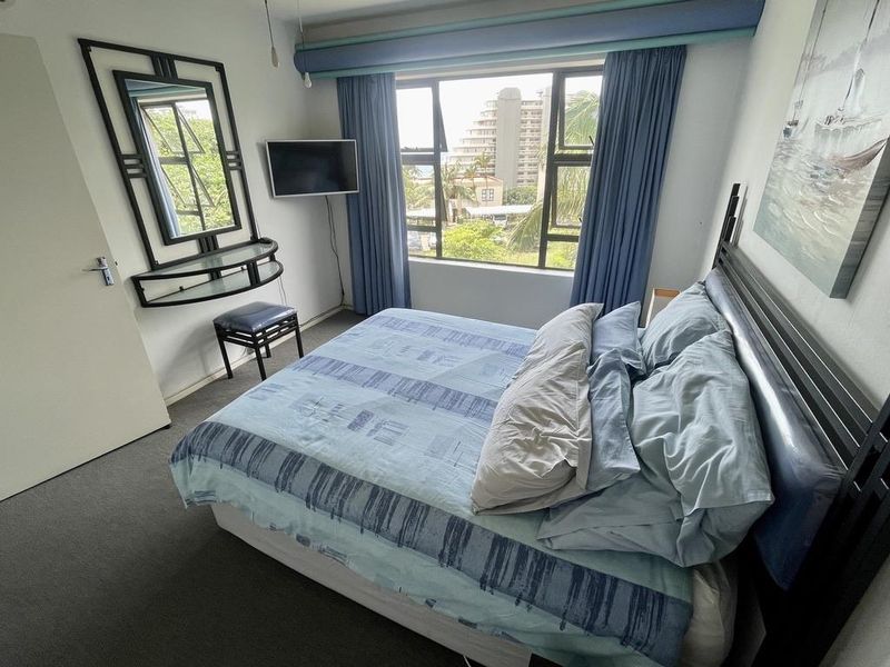 Hendra - Luxurious 3-Bedroom Apartment in The Shades, Umhlanga Rocks For Sale - Photo 4