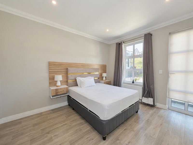 LONDON-STYLE FULLY FURNISHED GORGEOUS TOWNHOUSE FOR RENT IN THE HEART OF BRYANSTON!!!!! - Photo 10