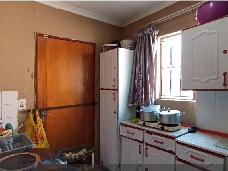 2 Bedroom House In Kaalfontein Ext 17 - Photo 6