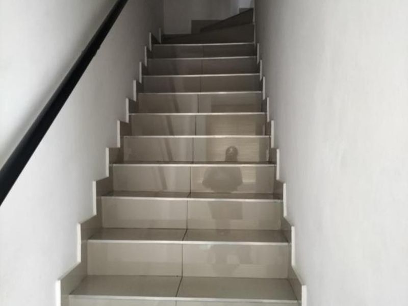 Modern Escombe Townhouse: Secure, Stylish, and Ready for You! - Photo 2