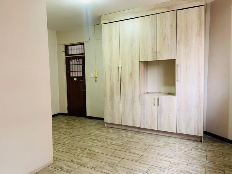 Spacious 4-Bedroom Apartment in Prime Location – Rent Now! - Photo 9