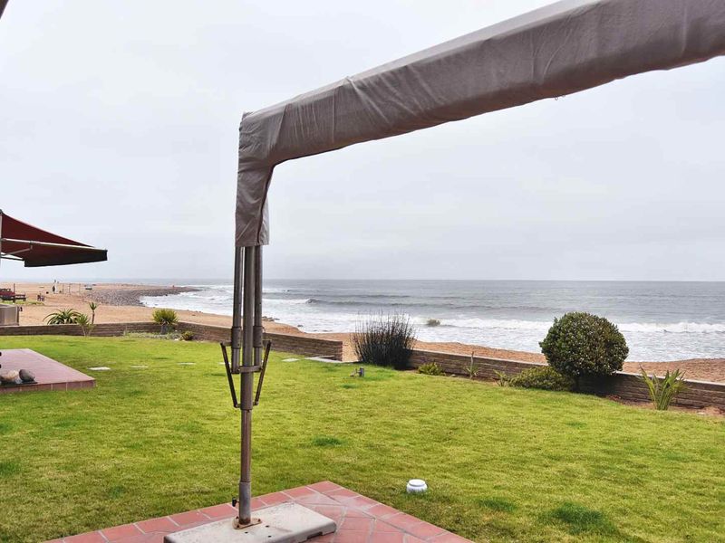 BEACH FRONT TOWNHOUSE FOR SALE IN VOGELSTRAND SWAKOPMUND, NAMIBIA - Photo 3
