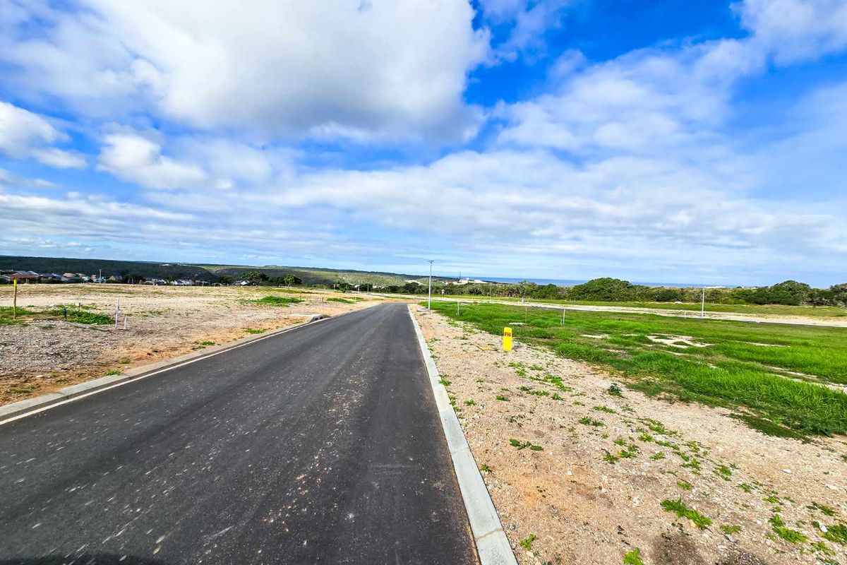 Now is you chance - make your real estate dream a reality! - Photo 5