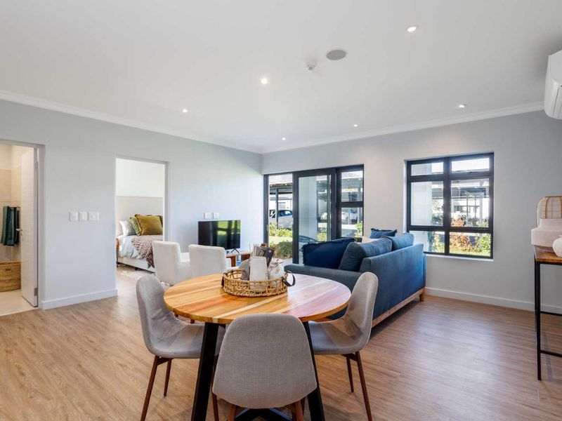 Contemporary One-Bedroom Val de Vie Evergreen Luxury Suite - Photo 3