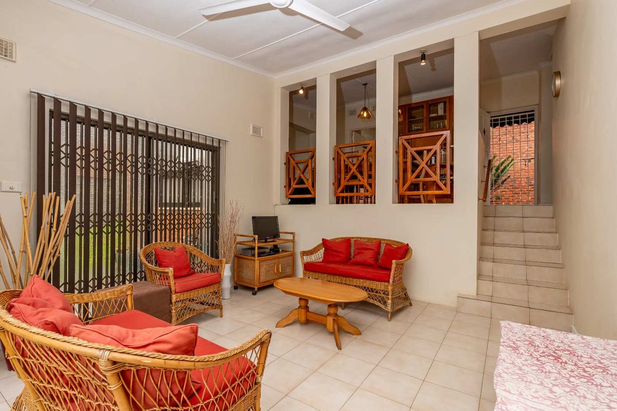 Hendra - Spacious Family Home in Glen Hills – Comfort, Space & Low Maintenance! - Photo 4