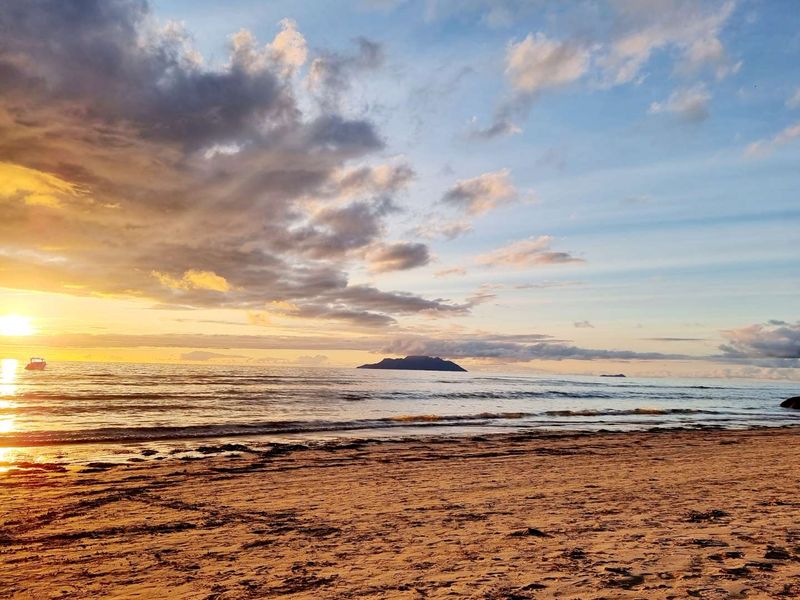 Re-development opportunity Beau Vallon - Photo 3