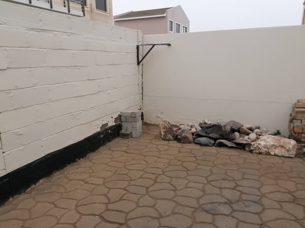 Back courtyard