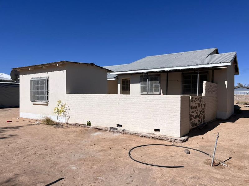 3 BEDROOM HOUSE IN UIS (FOR SALE) - Photo 4