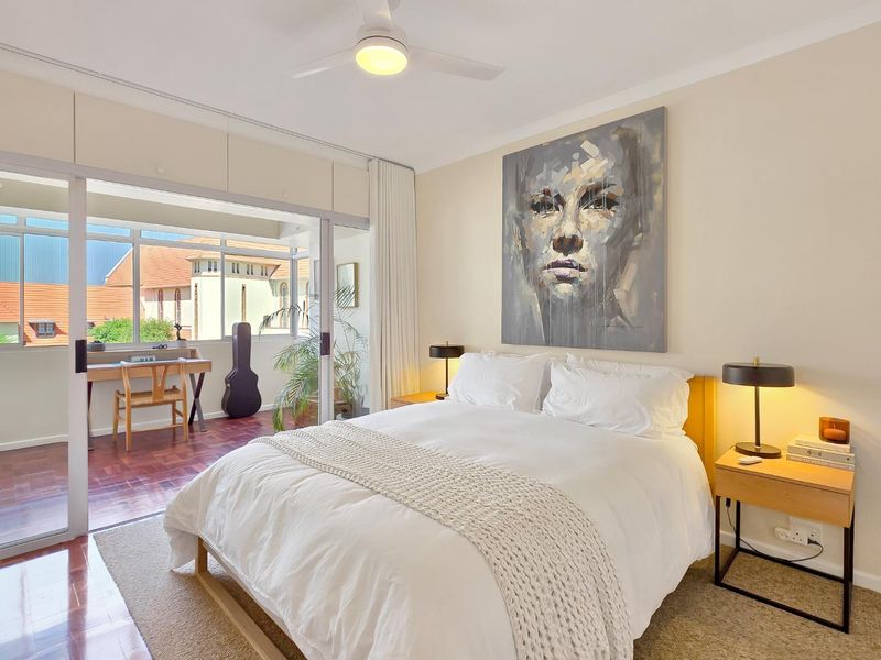 Above the Crowd ! - Photo 9