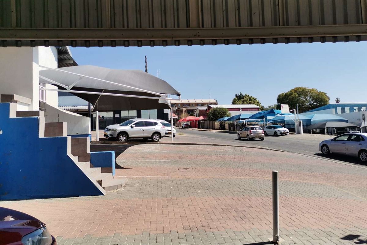 BARGAIN PROPERY FOR SALE IN THE HEART OF THE CITY - Photo 5