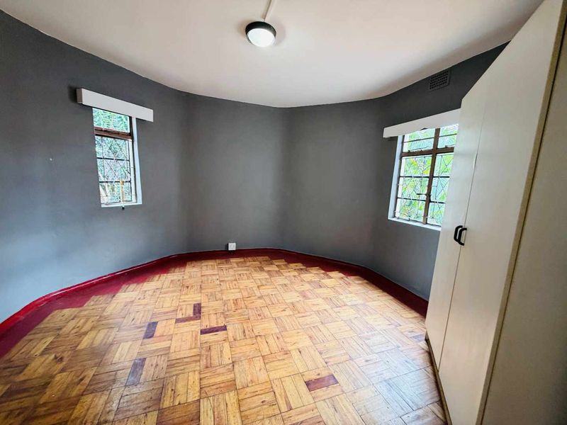 Hendra - Cozy 2 Bedroom Home  , newly renovated bathroom and Pet Friendly - Photo 5