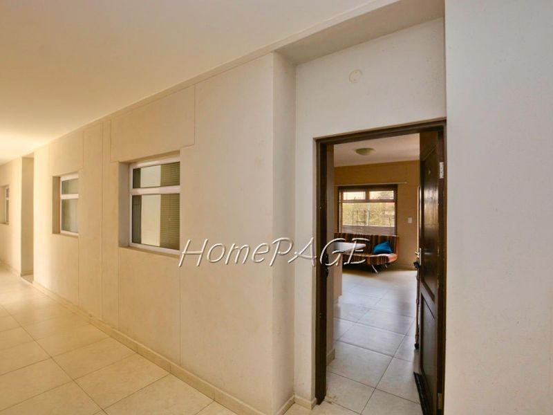 Hermes, Walvis Bay:  Apartment in Edelweiss Heights is for sale - Photo 10