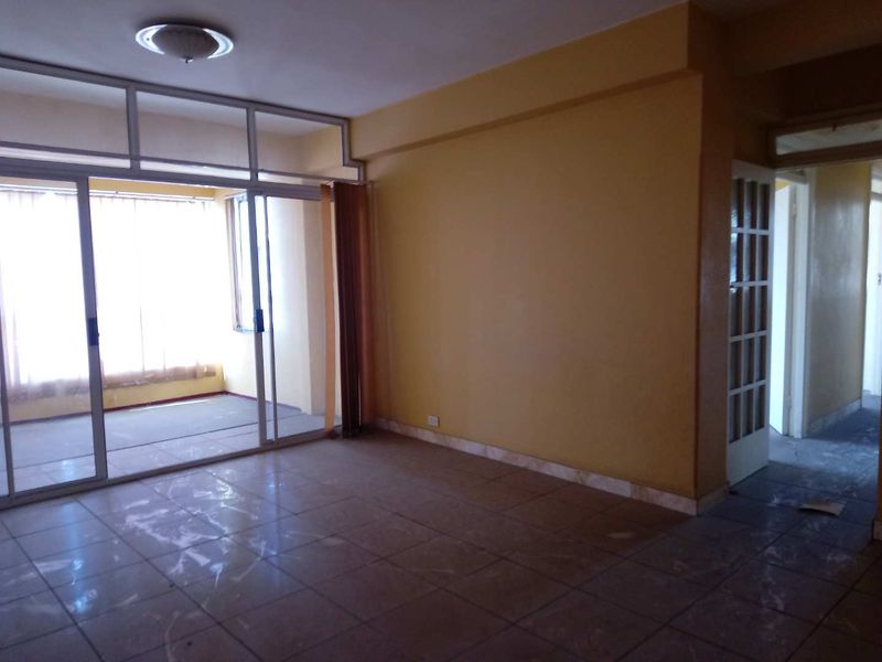 2.5 Bedroom flat in The Gables on Victoria Embankment! - Photo 6