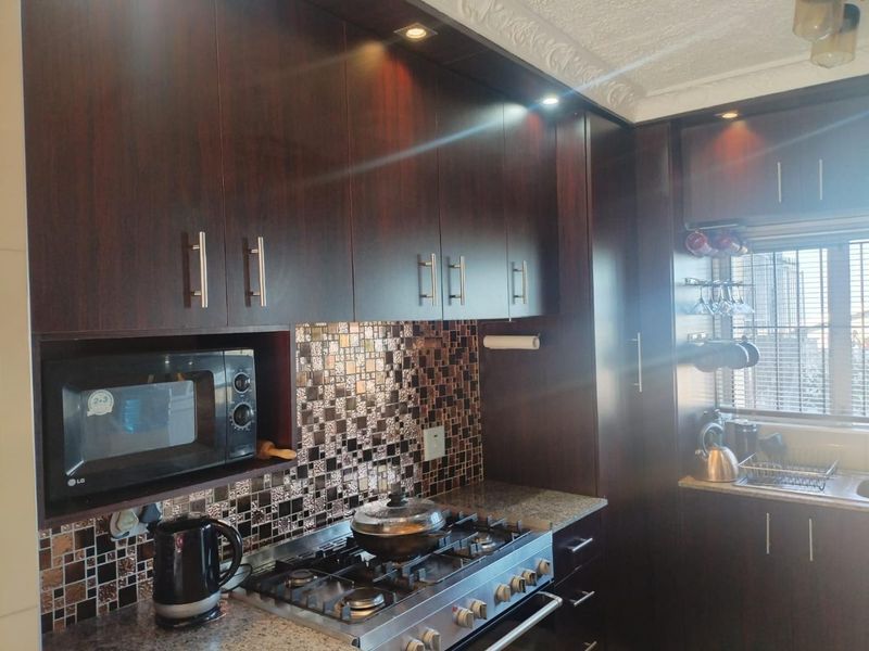 Secure Suburban Living in Shallcross - Photo 7