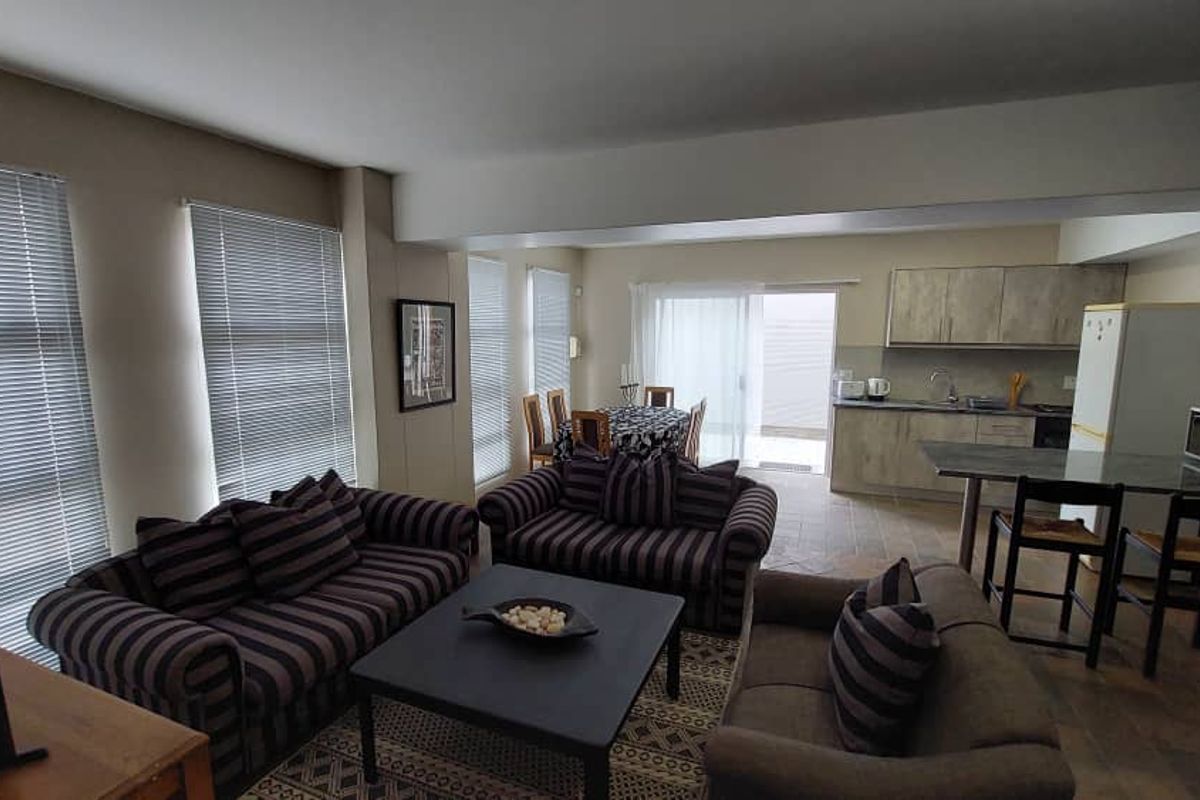 FOR RENT:  AVAILABLE AS FROM 8 APRIL 2026 - SPACIOUS & VERSATILE 4-BEDROOM HOME, VINETA , SWAKOPMUND - Photo 3