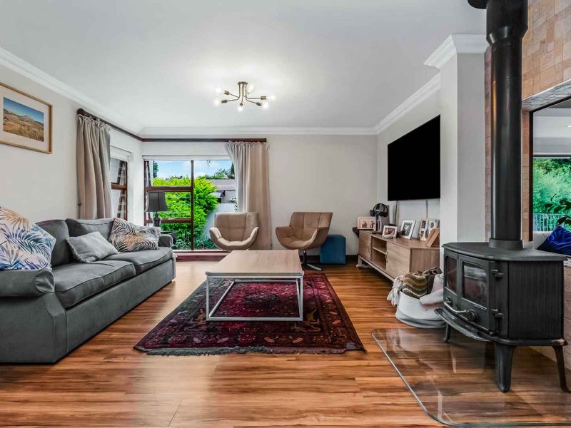 Stunning 3 Bedroom Home For Sale in Fourways - Photo 6