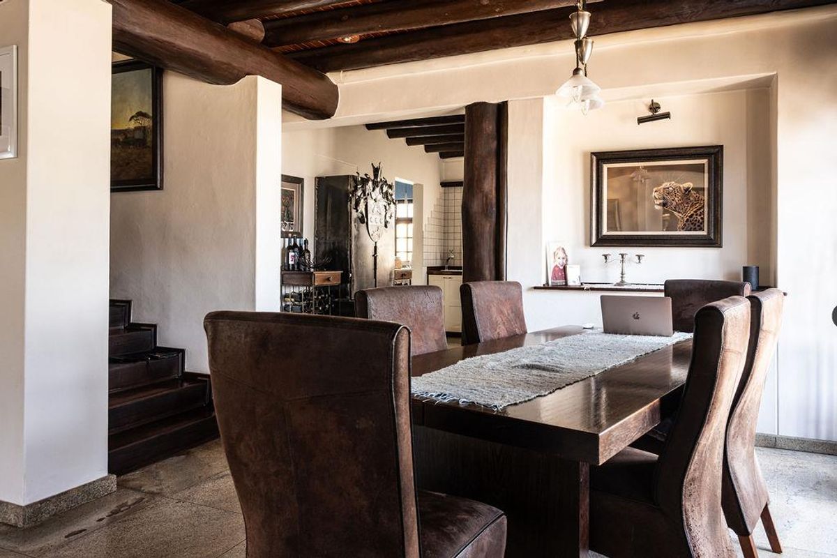 German Style Dune Border House, Garden Erf & Flat for Sale, Swakopmund Kramersdorf - Photo 3