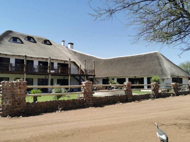 Hunting / Guest Farm in the Erongo Mountains N$ 23 Mil - Photo 2