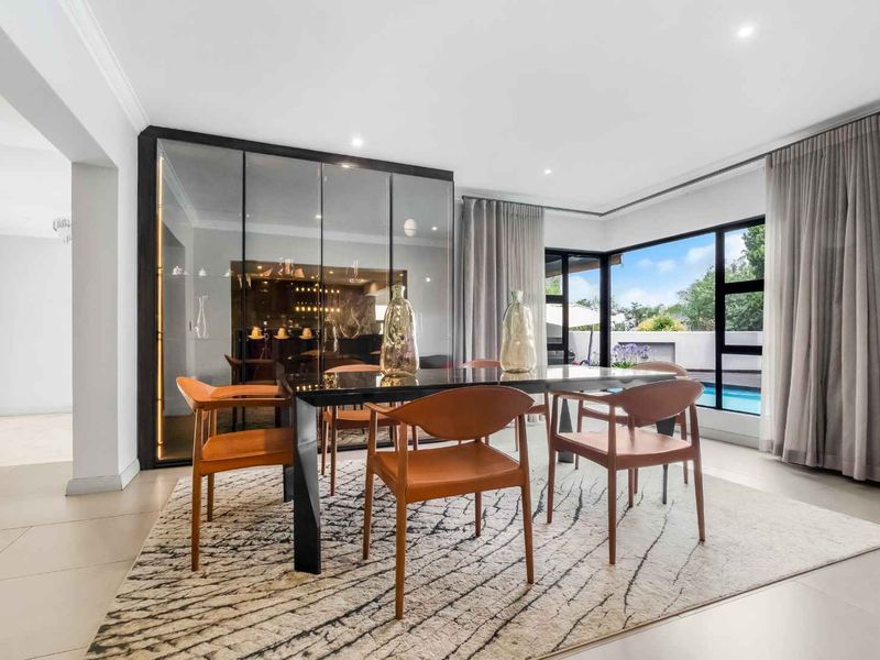 4 Bedroom House for Sale in Dainfern Golf Estate - Photo 7