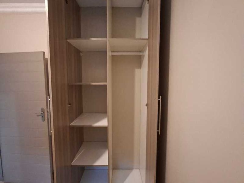 2 Bedroom Apartment For Sale - Photo 10