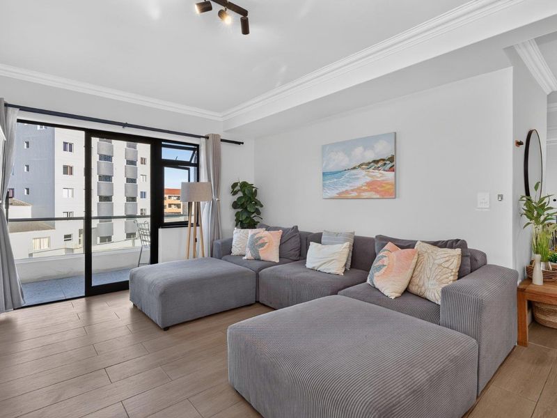 Beachside Living with Iconic Views of Table Mountain - Photo 6