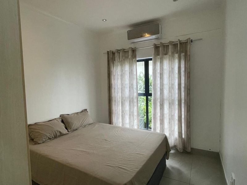 Modern Home For Sale in Palm Lakes Estate - Photo 7