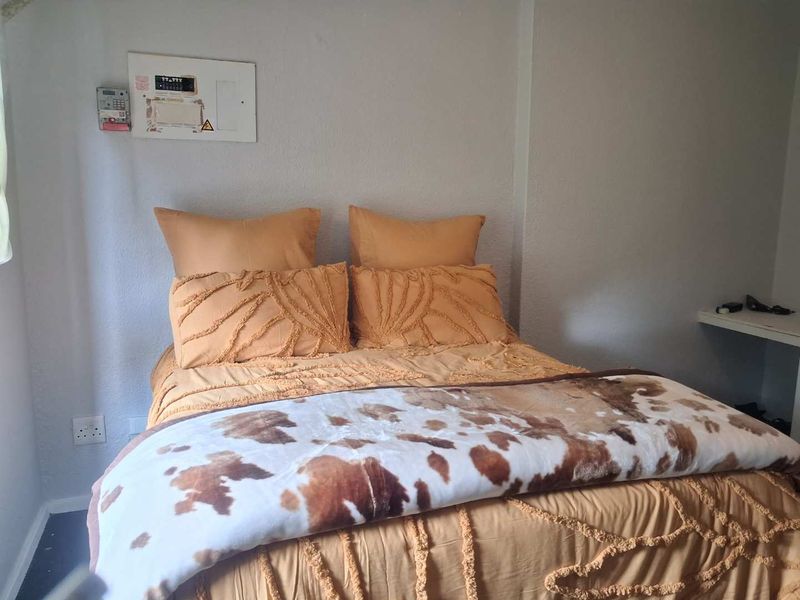 Stunning 1 bedroom ground floor apartment in Willowbrook - Photo 9