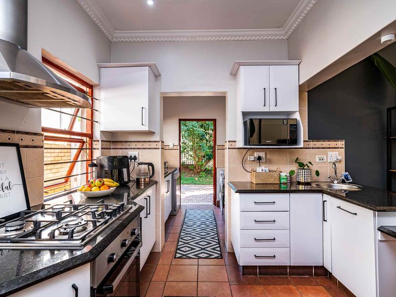 Serene Kloof Living in Longwood Estate - Photo 9