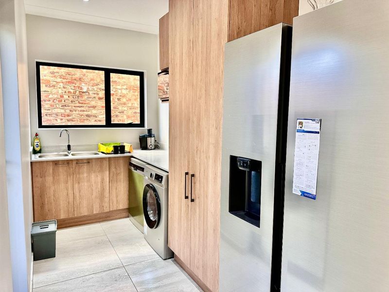 4bedrooms 3.5 bedrooms cluster to let - Photo 8