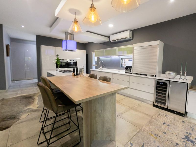 Exclusive property in the heart of Midlands Estate - Photo 9